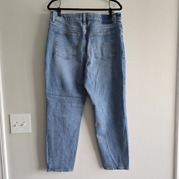 Abercrombie & Fitch The Mom High Rise Jeans 31/12 - Picture 4 of 5
